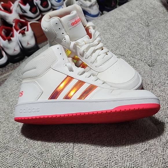 Adidas Ladies Hi-Top - Picture 2 of 5